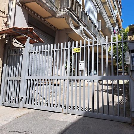 B&B Le Origini Νάπολη Εξωτερικό φωτογραφία