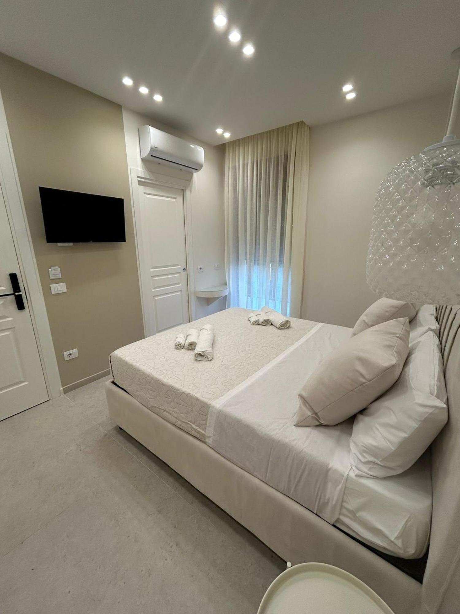 B&B Le Origini Νάπολη Εξωτερικό φωτογραφία